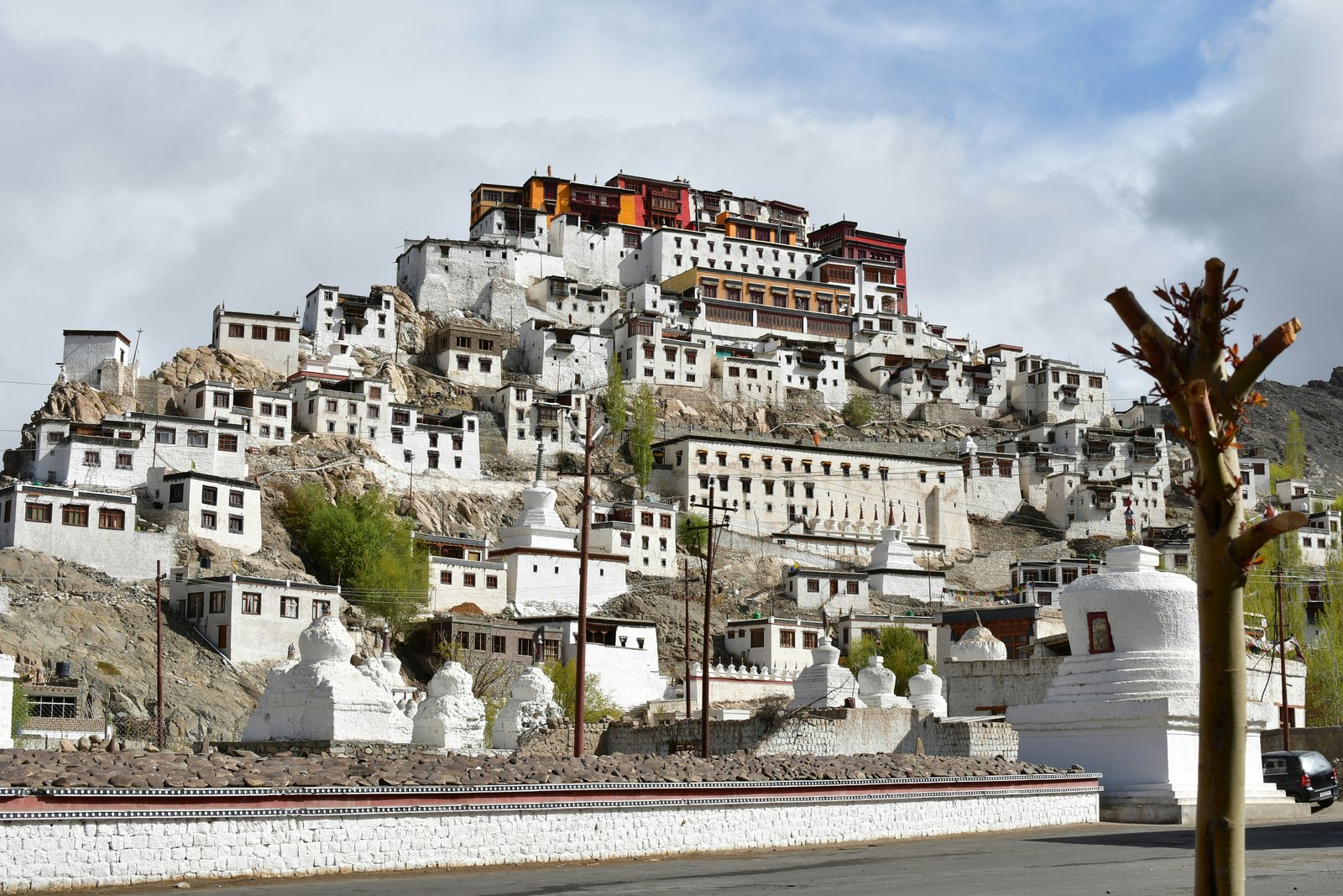 Leh Lake